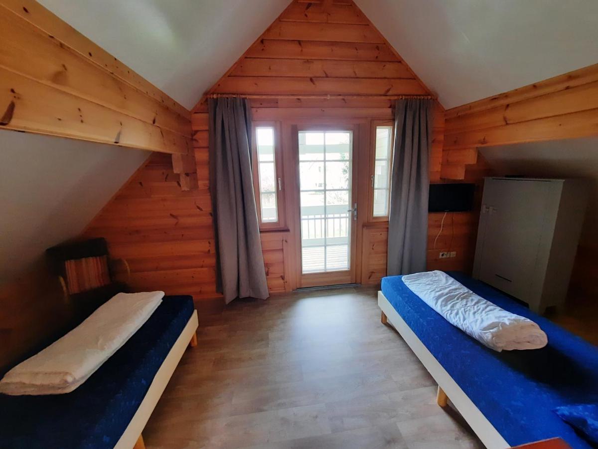 Holiday Park Dennenbos Oostkapelle Extérieur photo